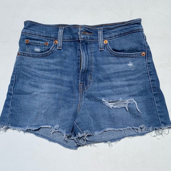 Levi's Pants - levi Jean shorts